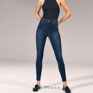 Abercrombie & Fitch Women's Navy High Rise Skinny Jeans 4L‎ Tall